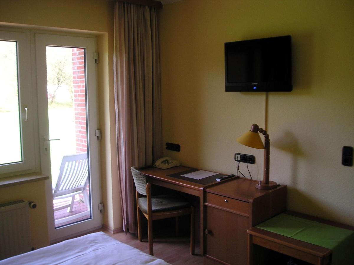 Hotel Tanneneck Bad Bramstedt Buitenkant foto