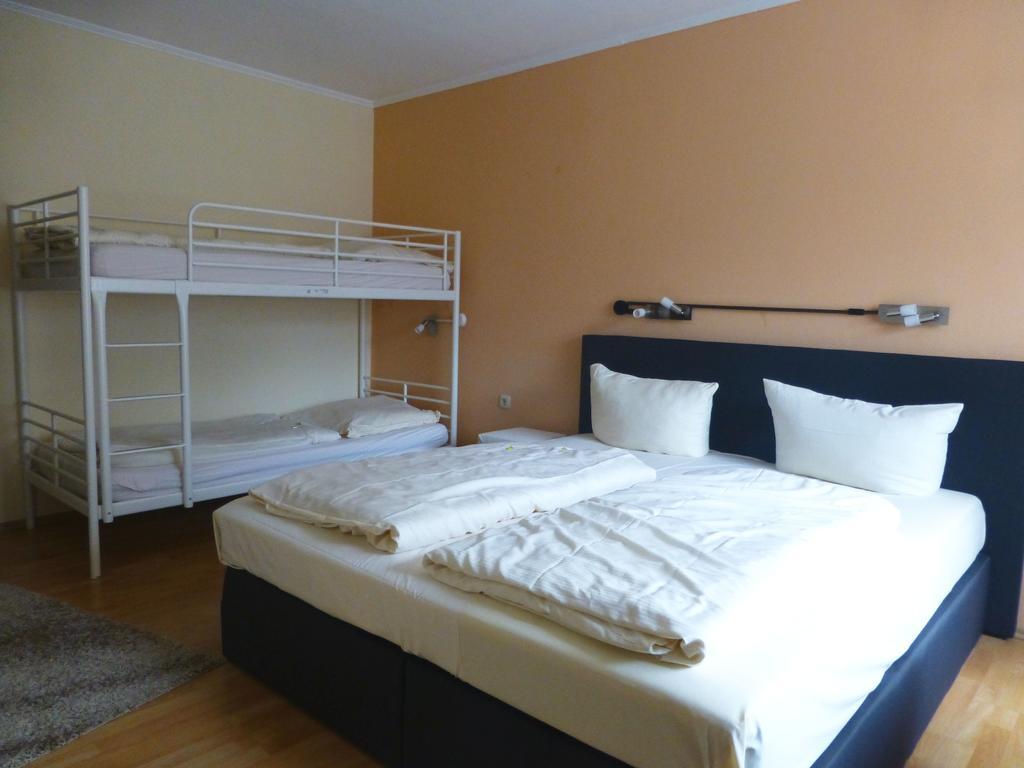 Hotel Tanneneck Bad Bramstedt Buitenkant foto