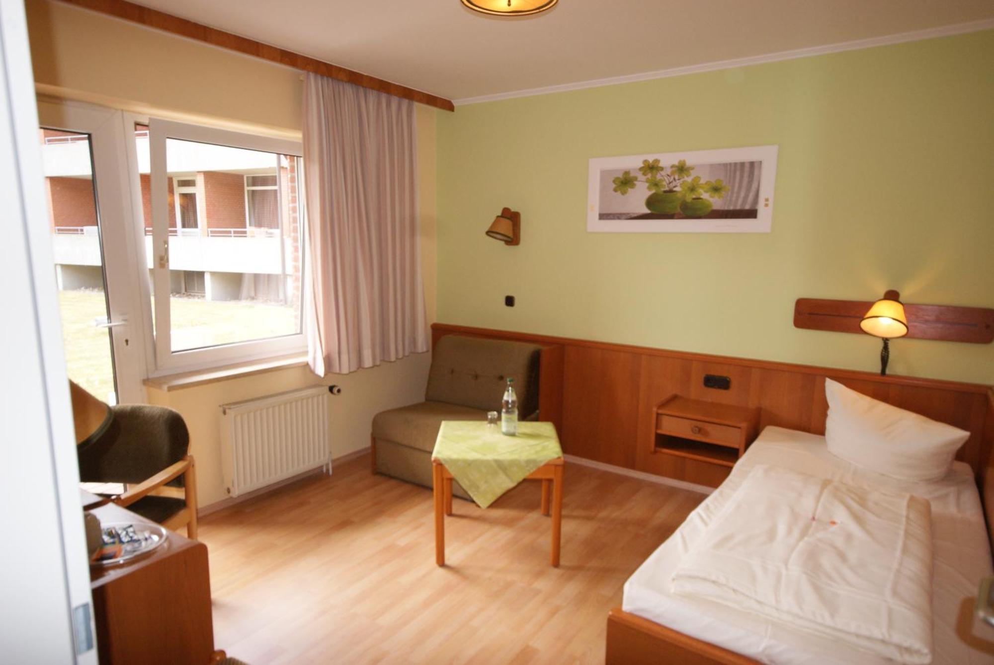 Hotel Tanneneck Bad Bramstedt Buitenkant foto